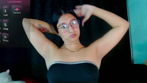 Evah Lee online show from January 6, 4:05 am