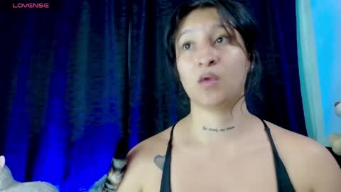 Evah Lee online show from May 25, 3:49 am