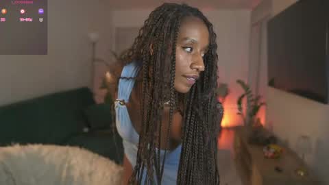evajacksss_ online show from May 22, 10:41 pm