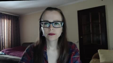 YourMistress online show from May 4, 8:51 am