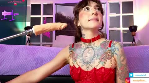 Evangelyne online show from January 16, 4:18 pm