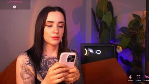 Eva online show from April 6, 2:00 am