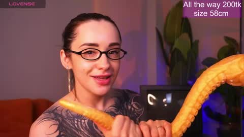 Eva online show from May 3, 2:04 am