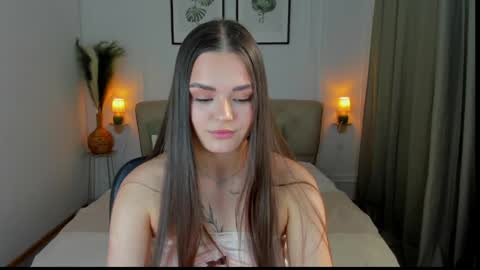 Eva online show from March 27, 1:12 pm