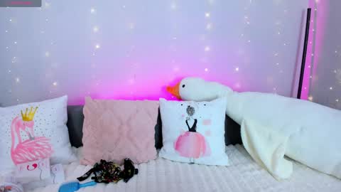 Adelina online show from April 8, 4:47 am