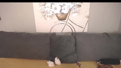 Adelina online show from October 6, 4:40 am