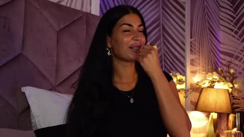 EvaRhea online show from June 3, 2:56 am