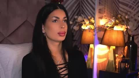 EvaRhea online show from January 7, 3:54 am