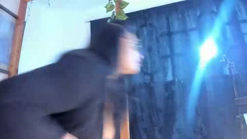 Eva online show from January 8, 2:54 pm