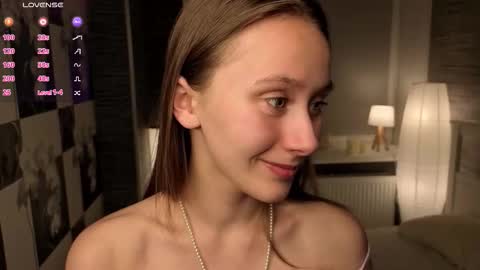 Eva online show from October 5, 8:03 pm