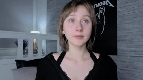 Eva online show from May 20, 7:11 pm