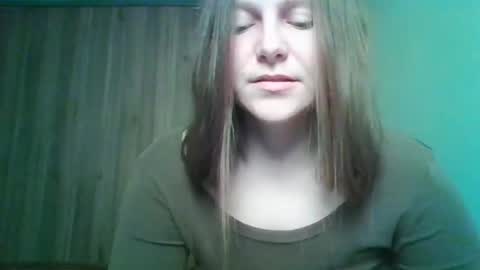 evasapples2026 online show from May 12, 7:20 pm
