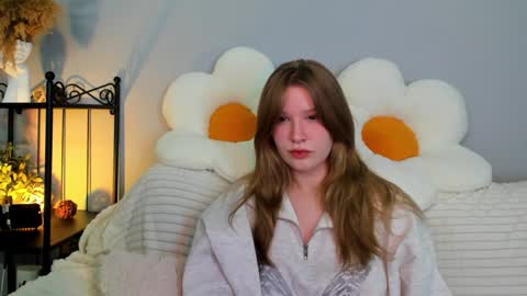 Eva online show from February 3, 2:55 pm