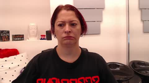 Eva Twiss online show from May 19, 12:01 pm
