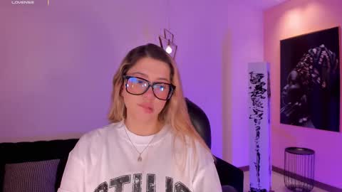 Eve  online show from February 25, 1:09 pm