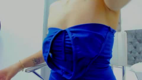 evelin__thompsson online show from May 13, 3:56 am