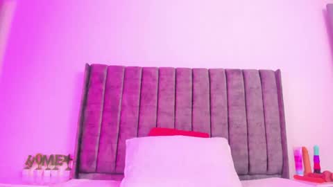 evelin__thompsson online show from May 21, 3:04 am