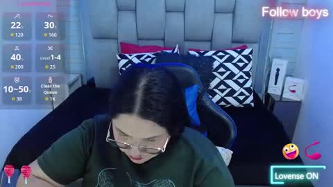 Snapshot of evelin_zaens chatting on September 10, 3:50 am evelin zaens online show from September 10, 3:50 am