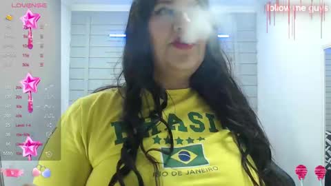 Snapshot of evelin_zaens chatting on March 9, 5:11 am evelin zaens online show from March 9, 5:11 am