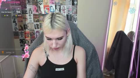 Evelina online show from January 17, 3:58 am