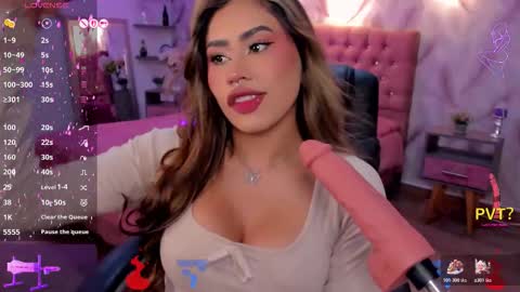 Eveline  online show from December 17, 7:18 pm