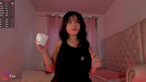 evelyn evelyn online show from December 6, 4:06 pm