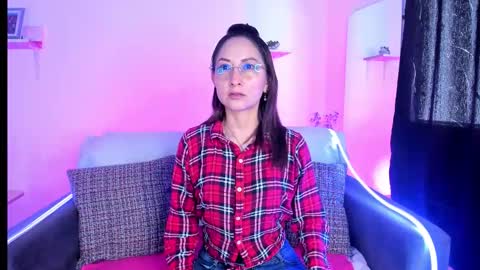 evelyn_miller___ online show from March 2, 7:31 pm