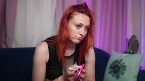  Evelyn  online show from June 11, 2:53 am