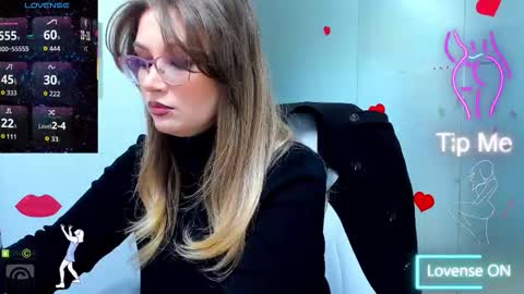 evelyne_rose online show from January 9, 6:07 am