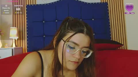 evelynfire2 online show from November 19, 6:41 pm