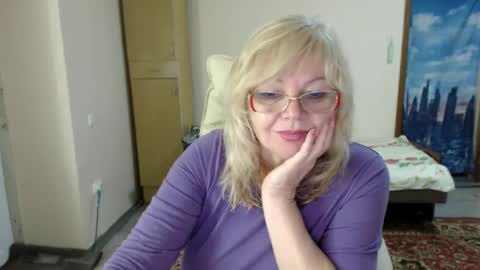 BarbaraBlondy online show from February 7, 8:20 pm