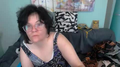 Snapshot of everly_rays chatting on September 20, 7:45 pm Everly online show from September 20, 7:45 pm