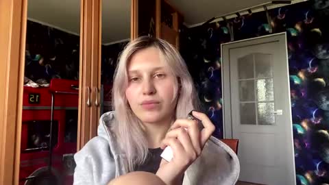Nelly online show from May 27, 8:44 am