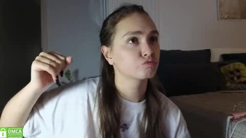 evi_woow online show from October 26, 8:48 pm