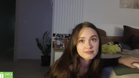 evi_woow online show from October 11, 7:27 pm