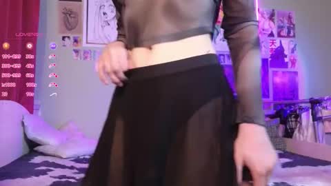 Evie online show from March 21, 9:42 pm