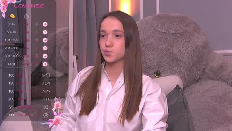 Evie online show from January 26, 6:37 pm