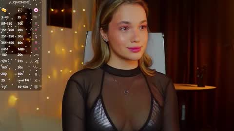 Evie online show from September 23, 10:41 pm