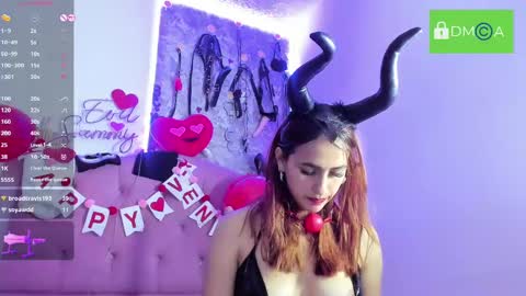 Snapshot of evil_sammy chatting on February 16, 2:22 am Mistress Sammy online show from February 16, 2:22 am
