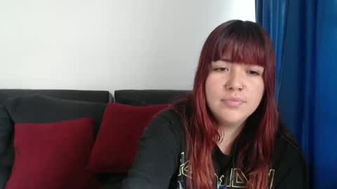 evilheart_69 online show from March 27, 7:58 pm