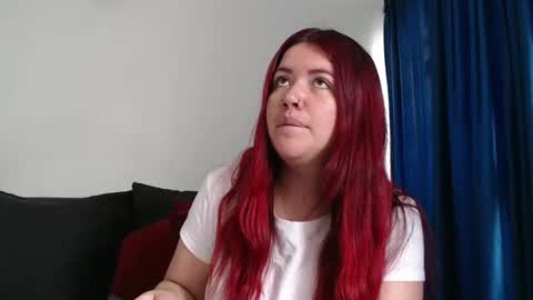 evilheart_69 online show from November 3, 3:49 pm