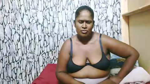 exotic_indian95 online show from February 8, 7:06 pm