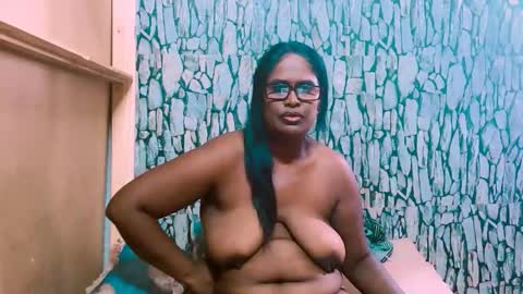 exotic_indian95 online show from March 6, 7:03 am