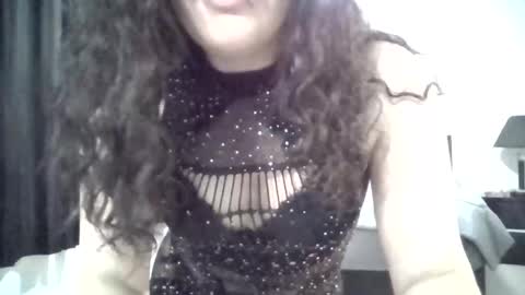 Snapshot of exoticezra69 chatting on February 24, 5:30 am exoticezra69 online show from February 24, 5:30 am
