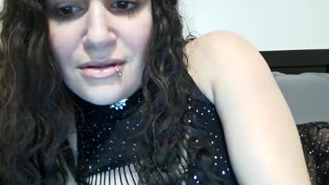 Snapshot of exoticezra69 chatting on March 11, 3:04 am exoticezra69 online show from March 11, 3:04 am