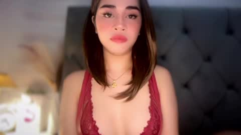 chloee online show from May 14, 4:02 pm