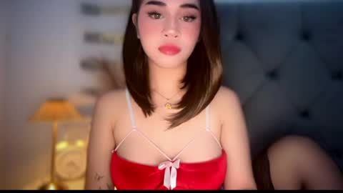 chloee online show from May 17, 3:55 pm