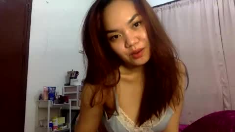 Snapshot of expnsivecandy06 chatting on September 19, 12:26 pm hotandsexygiendy online show from September 19, 12:26 pm