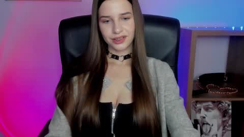 Maya online show from October 21, 6:39 am