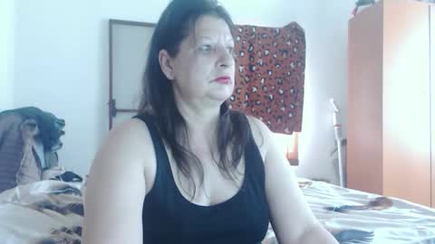 ExtasyMature online show from April 29, 9:23 am